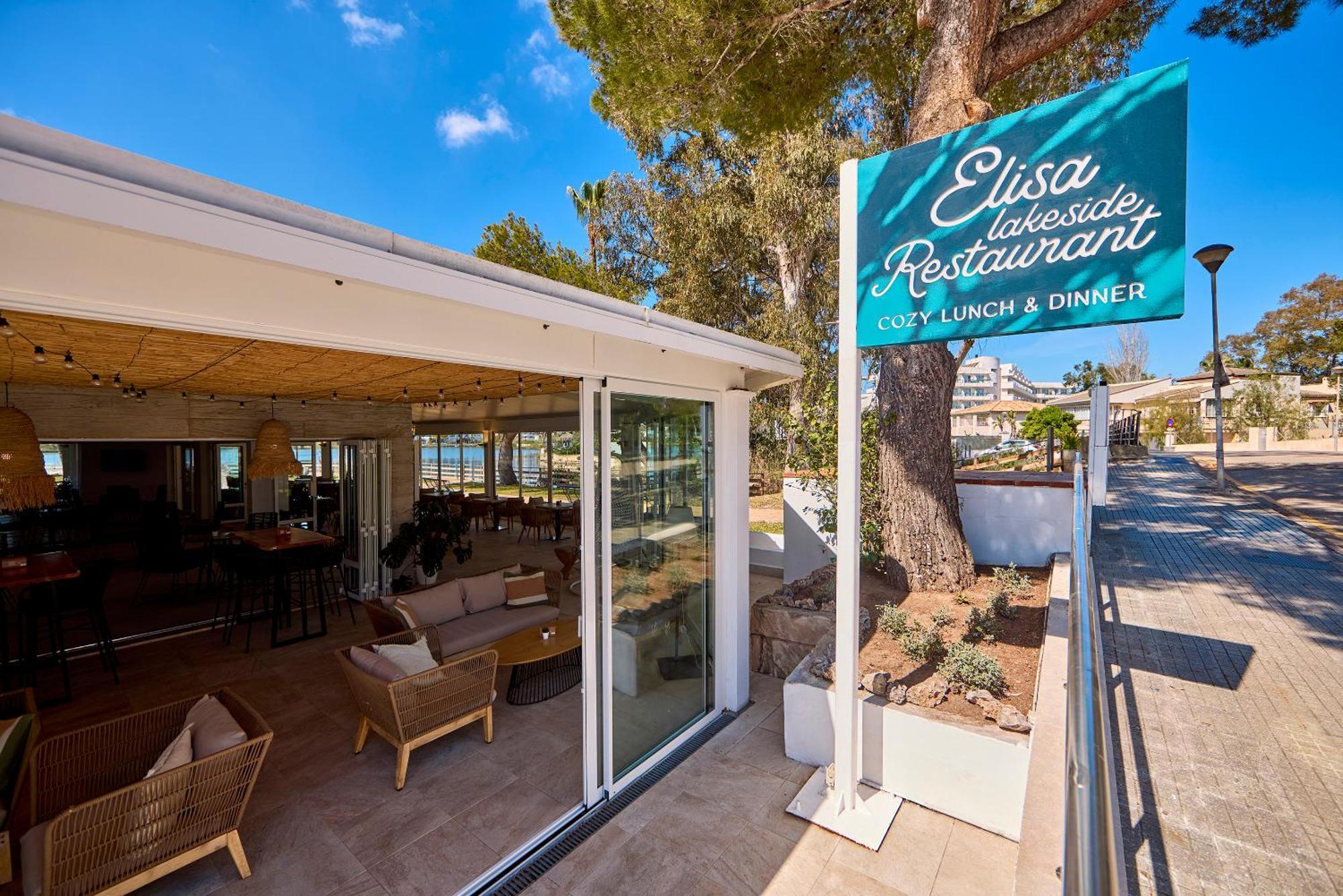 Universal Aparthotel Elisa Плайя-де-Муро Екстер'єр фото
