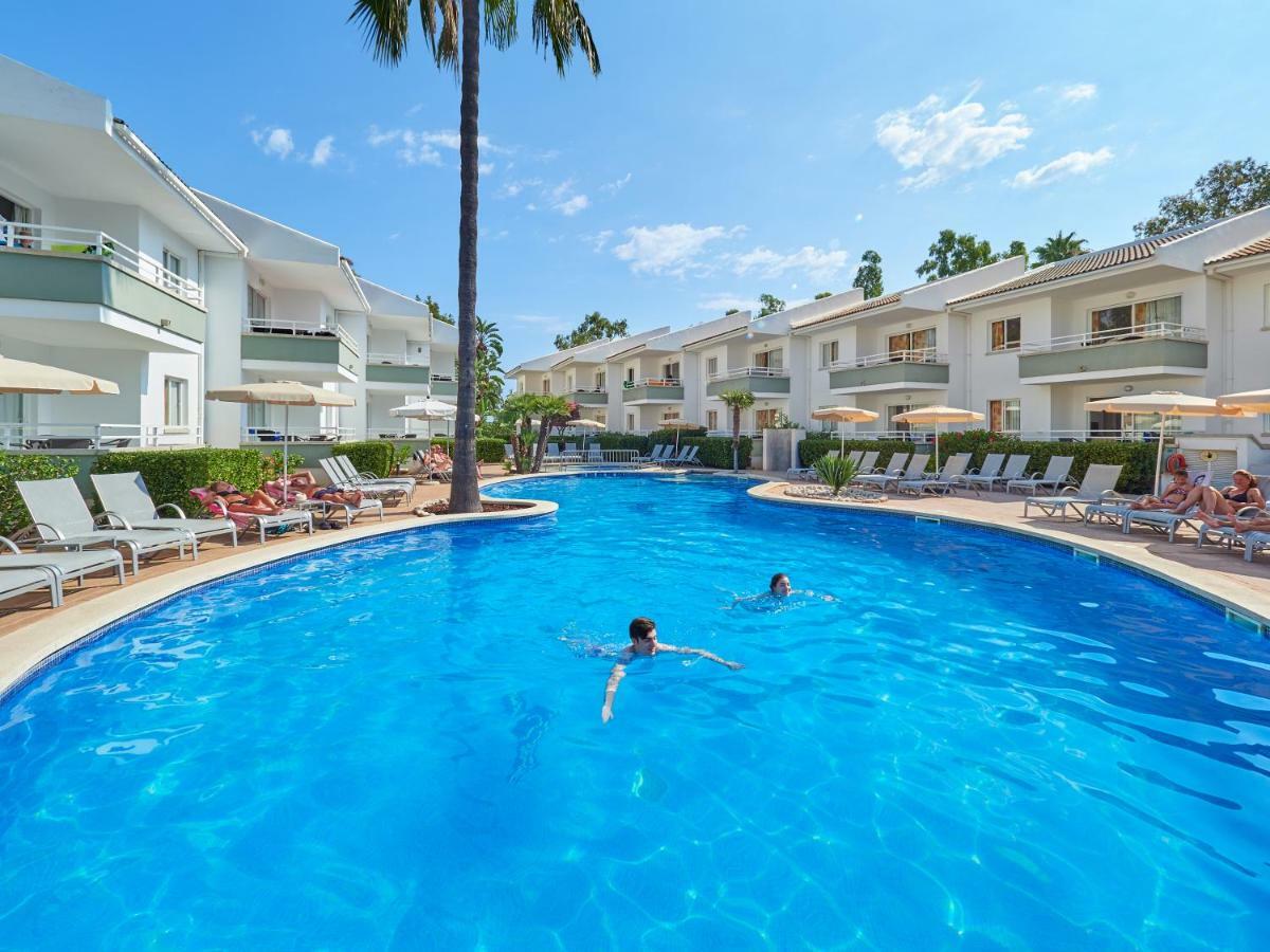 Universal Aparthotel Elisa Плайя-де-Муро Екстер'єр фото